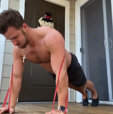 Workout by @built.by.brett using WODFitters resistance bands
